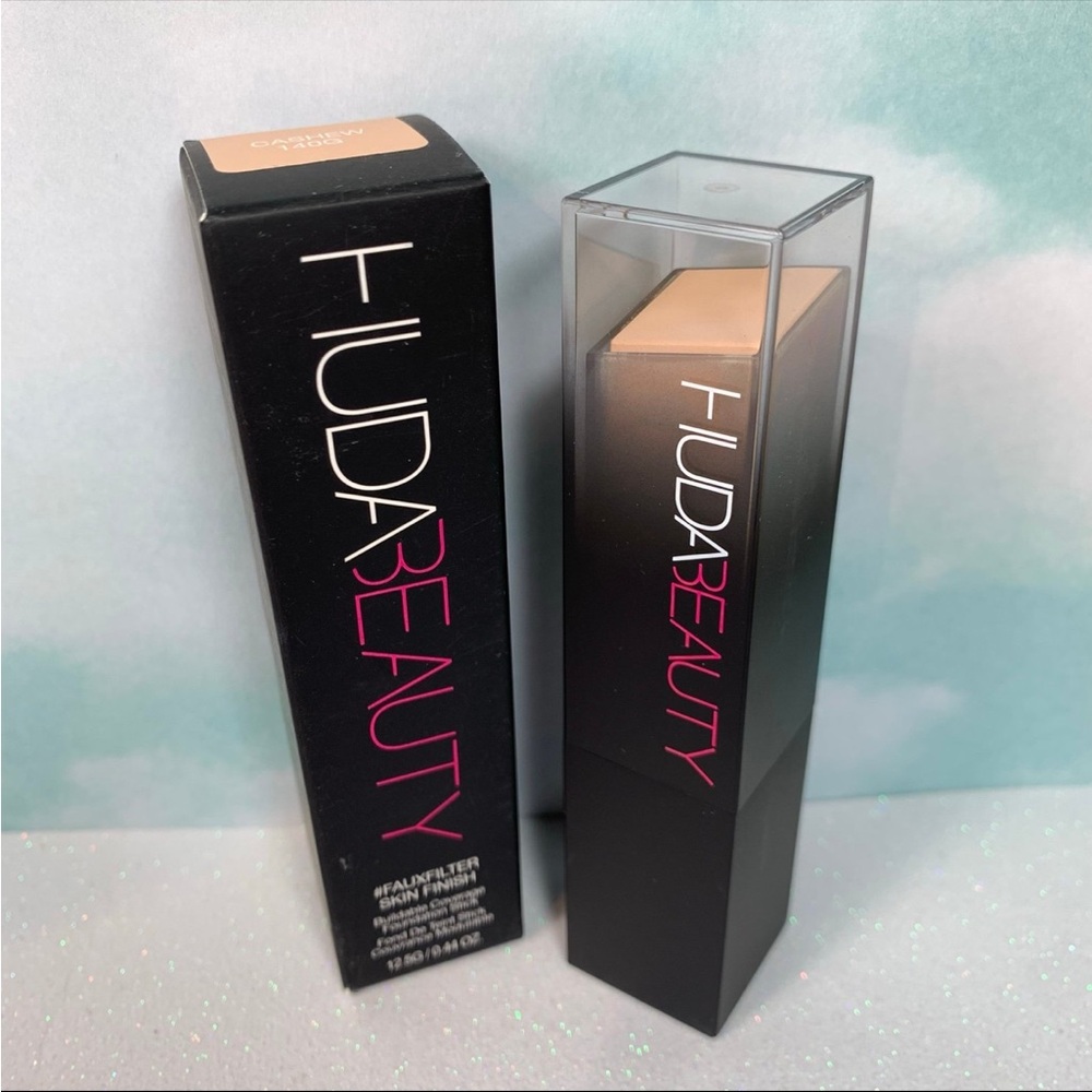 Huda Beauty Foundation Stick Cashew 140G BNIB